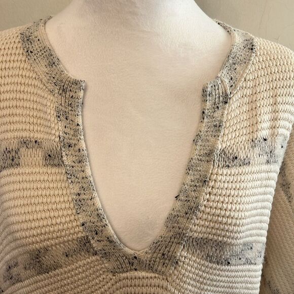 Vince cream gray textured short sleeve oversized sweater Size XS/S EUC - Picture 8 of 10